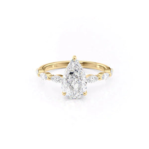 The Lucia Set With A 1.5 Carat Pear Lab Diamond
