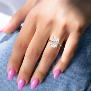 The Low Profile Kamellie Set With A 2 Carat Oval Lab Diamond