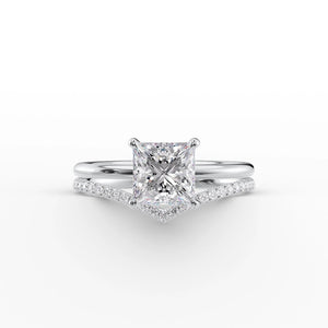 The Low Profile Kamellie Set With A Princess Moissanite