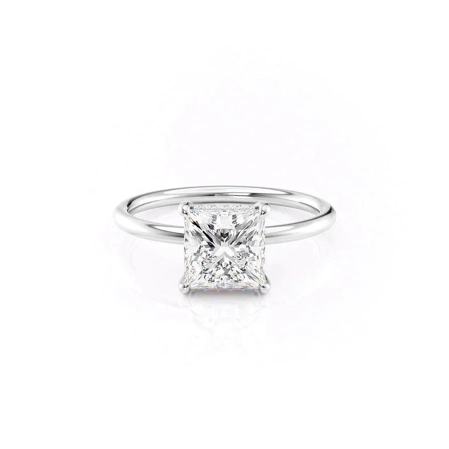 The Low Profile Kamellie Set With A 2.5 Carat Princess Moissanite