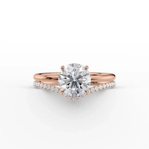 The Low Profile Kamellie Set With A 1.5 Carat Round Lab Diamond