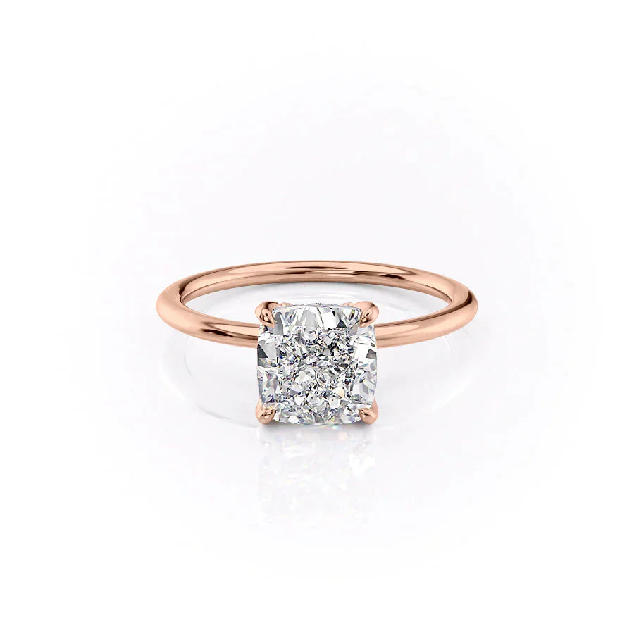 The Petal Kamellie Set With A 4.5 Carat Cushion Moissanite