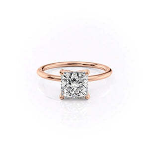 The Petal Kamellie Set With A 2 Carat Princess Lab Diamond