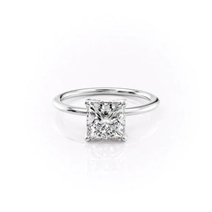The Petal Kamellie Set With A 1 Carat Princess Lab Diamond