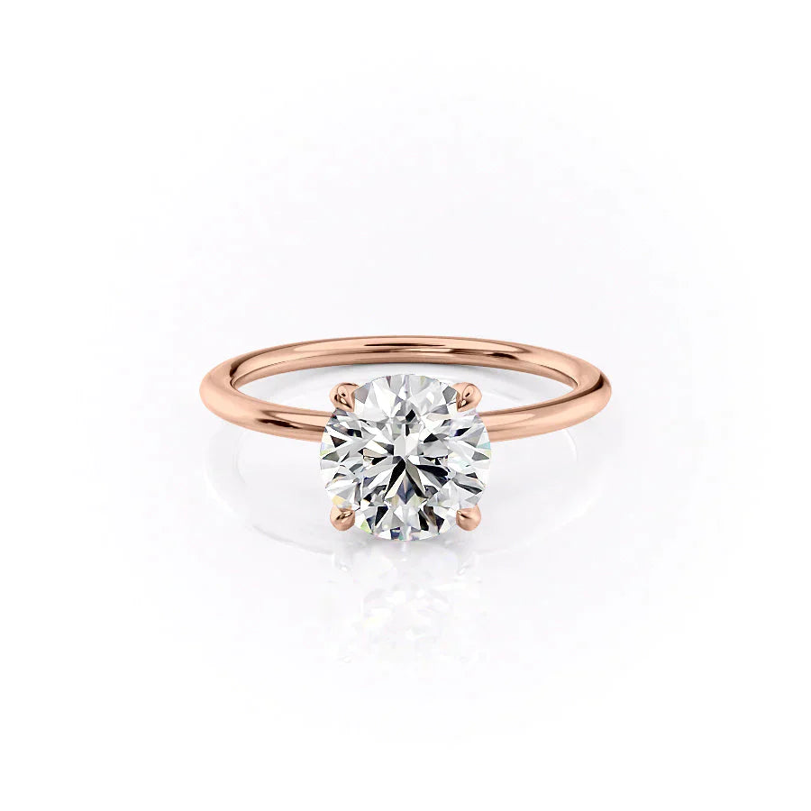 The Petal Kamellie Set With A 1.5 Carat Round Lab Diamond
