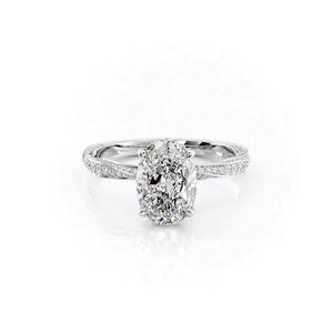 The Caroline Set With A 1 Carat Oval Moissanite
