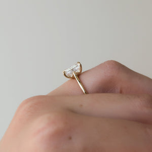The Lexie Set With A 1 Carat Emerald Lab Diamond