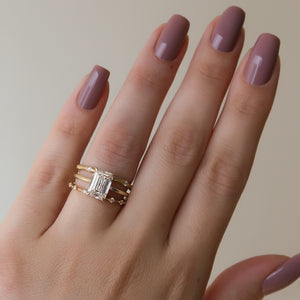 The Lexie Set With A 1 Carat Emerald Lab Diamond