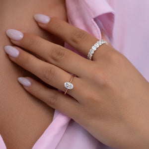 The Lexie Set With A 1 Carat Oval Lab Diamond