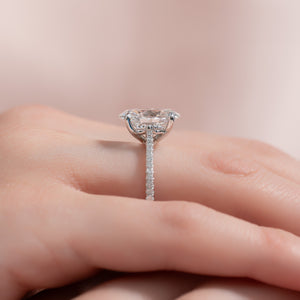 The Lexie Set With A 1 Carat Oval Lab Diamond