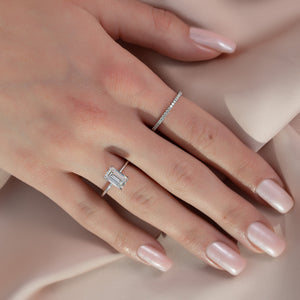 The Ashley Set With A 1 Carat Emerald Lab Diamond