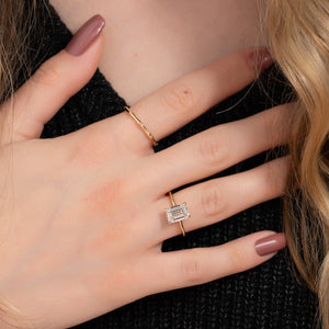 The Ashley Set With A 1 Carat Emerald Lab Diamond