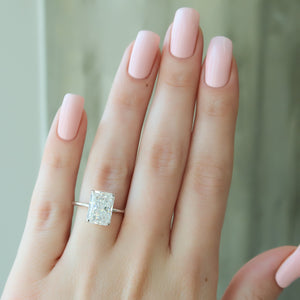 The Ashley Set With A 1 Carat Radiant Lab Diamond