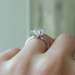 The Ashley Set With A 1 Carat Radiant Lab Diamond