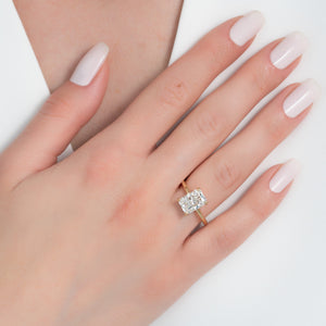 The Ashley Set With A 1 Carat Radiant Lab Diamond