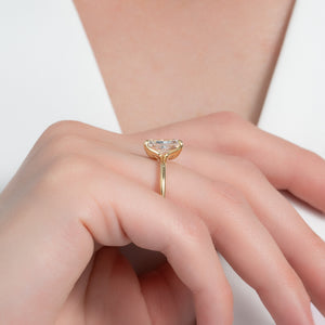 The Ashley Set With A 1 Carat Radiant Lab Diamond