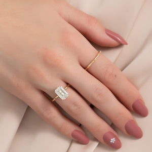 The Alison Set With A Emerald Moissanite