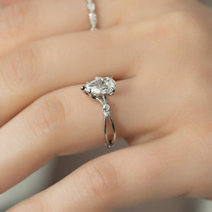 The Kelsey Set With A 1 Carat Pear Lab Diamond