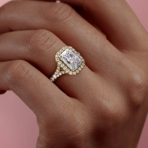 The Miley Set With A 2.5 Carat Radiant Lab Diamond