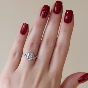 The Melissa Set With A 1.5 Carat Emerald Lab Diamond