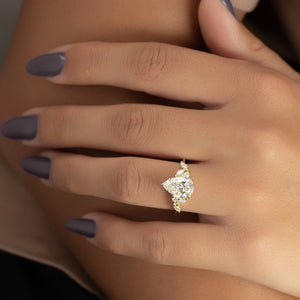 The Melissa Set With A 1 Carat Pear Lab Diamond