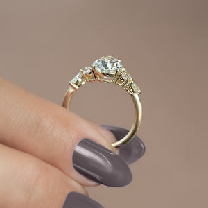 The Melissa Set With A 1 Carat Pear Lab Diamond