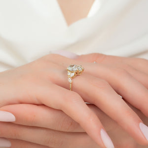 The Melissa Set With A 1 Carat Pear Lab Diamond