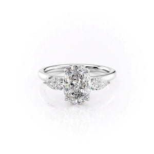The Lauren Set With A 1 Carat Oval Moissanite