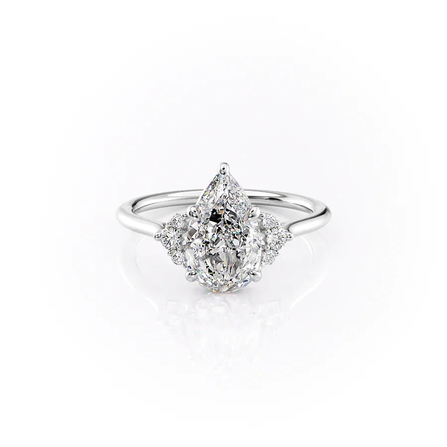 The Victoria Set With A Pear Moissanite