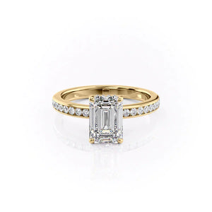 The Marilyn Set With A 1 Carat Emerald Moissanite