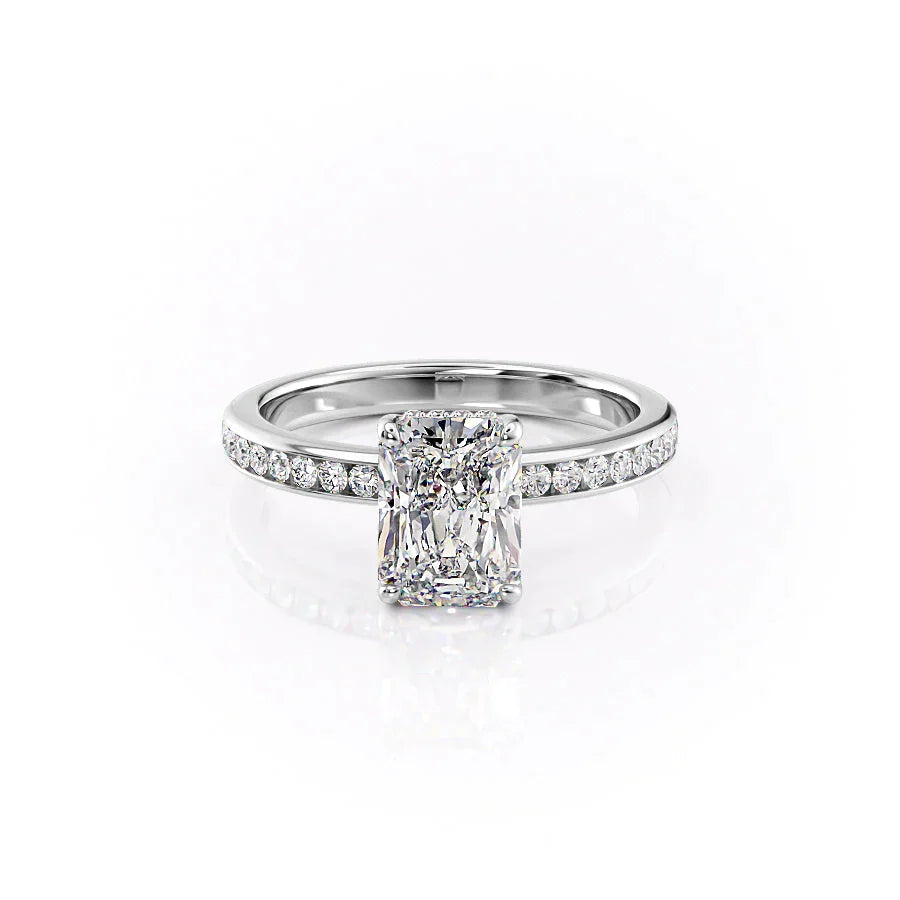 The Marilyn Set With A 2.5 Carat Radiant Moissanite