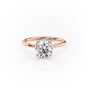 The Sandra Set With A 4.5 Carat Round Moissanite