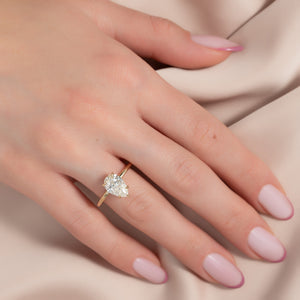 The Margot Set With A Pear Moissanite