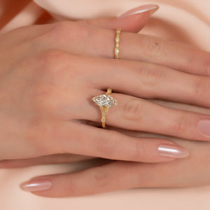 The Stephanie Set With A 1 Carat Marquise Lab Diamond