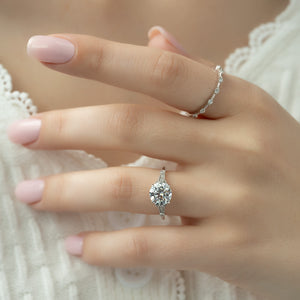 The Stephanie Set With A Round Moissanite