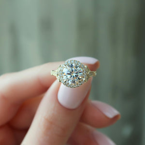 The Halo Stephanie Set With A 3 Carat Round Lab Diamond