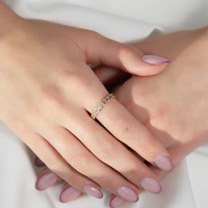 2ct Emerald Bezel Eternity