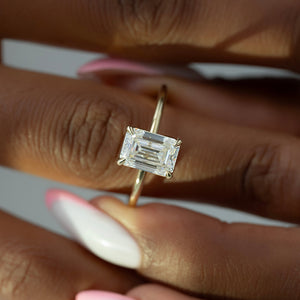 The Lisa Set With A 1.5 Carat Emerald Lab Diamond
