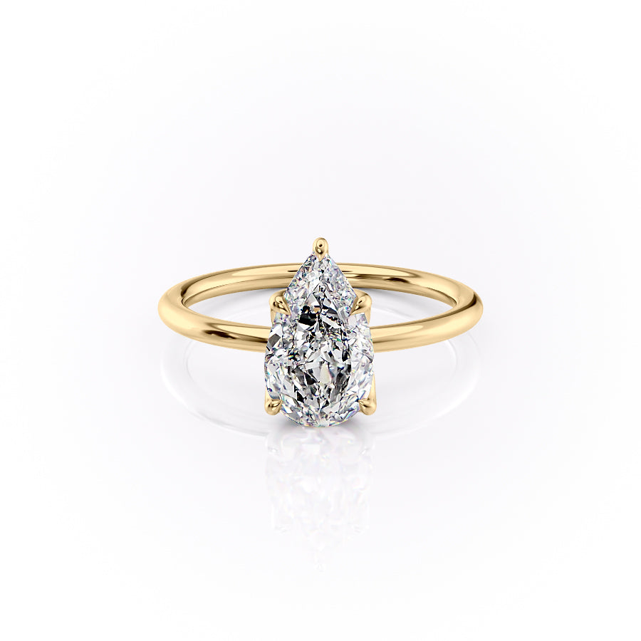 The Lisa Set With A 2.5 Carat Pear Moissanite