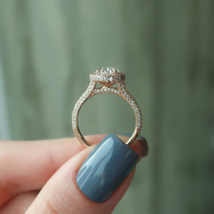 The Kylie Set With A 1 Carat Oval Lab Diamond
