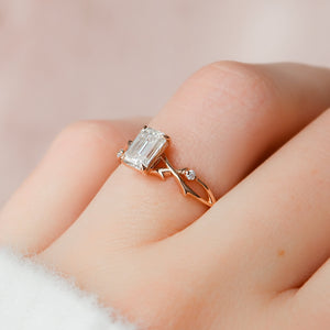 The Twig Set With A Emerald Moissanite