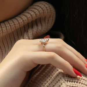 The Twig Set With A Pear Moissanite