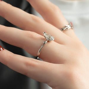 The Twig Set With A Pear Moissanite