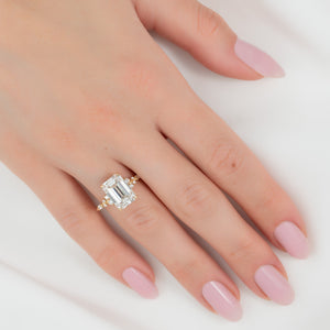 The Emma Set With A 3 Carat Emerald Lab Diamond