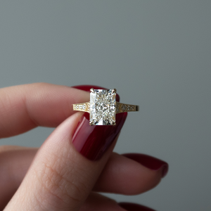 The Dianne Set With A 1 Carat Radiant Lab Diamond