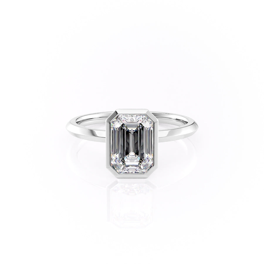 The Razor Bezel Kamellie Set With A 1 Carat Emerald Moissanite