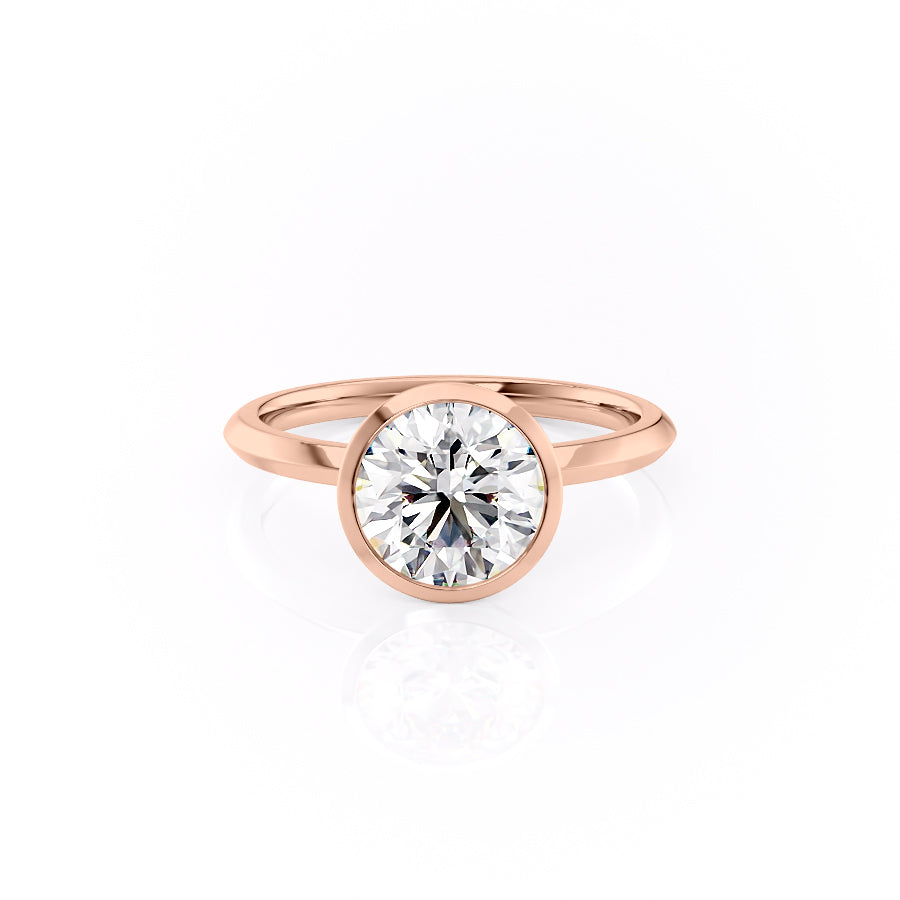 The Razor Bezel Kamellie Set With A 2 Carat Round Moissanite