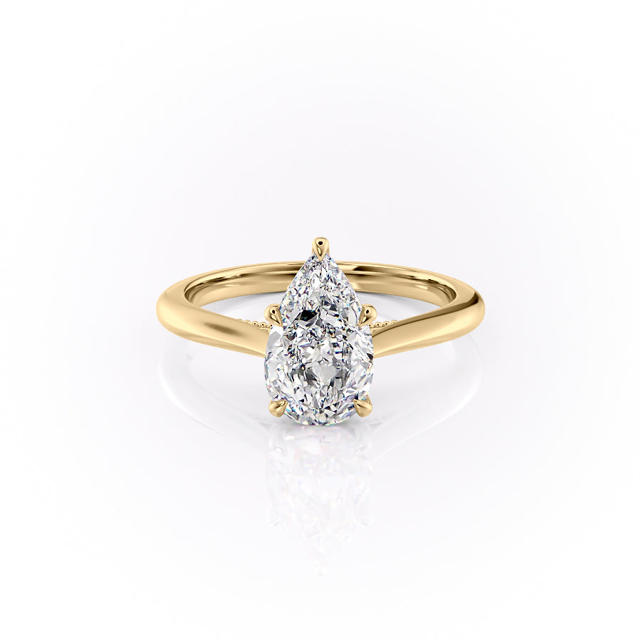 The Miranda Set With A Pear Moissanite