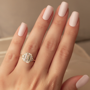 The Victoria Set With A 1 Carat Emerald Moissanite