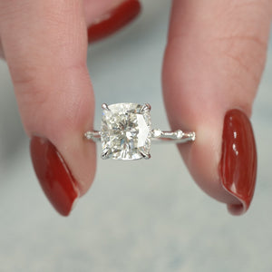 The Hidden Halo Penelope - Engagement Ring Made in White Gold